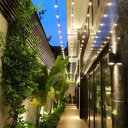 ガルデニア サービスド アパートメント 48 ビック カウハノイ市 エクステリア 写真